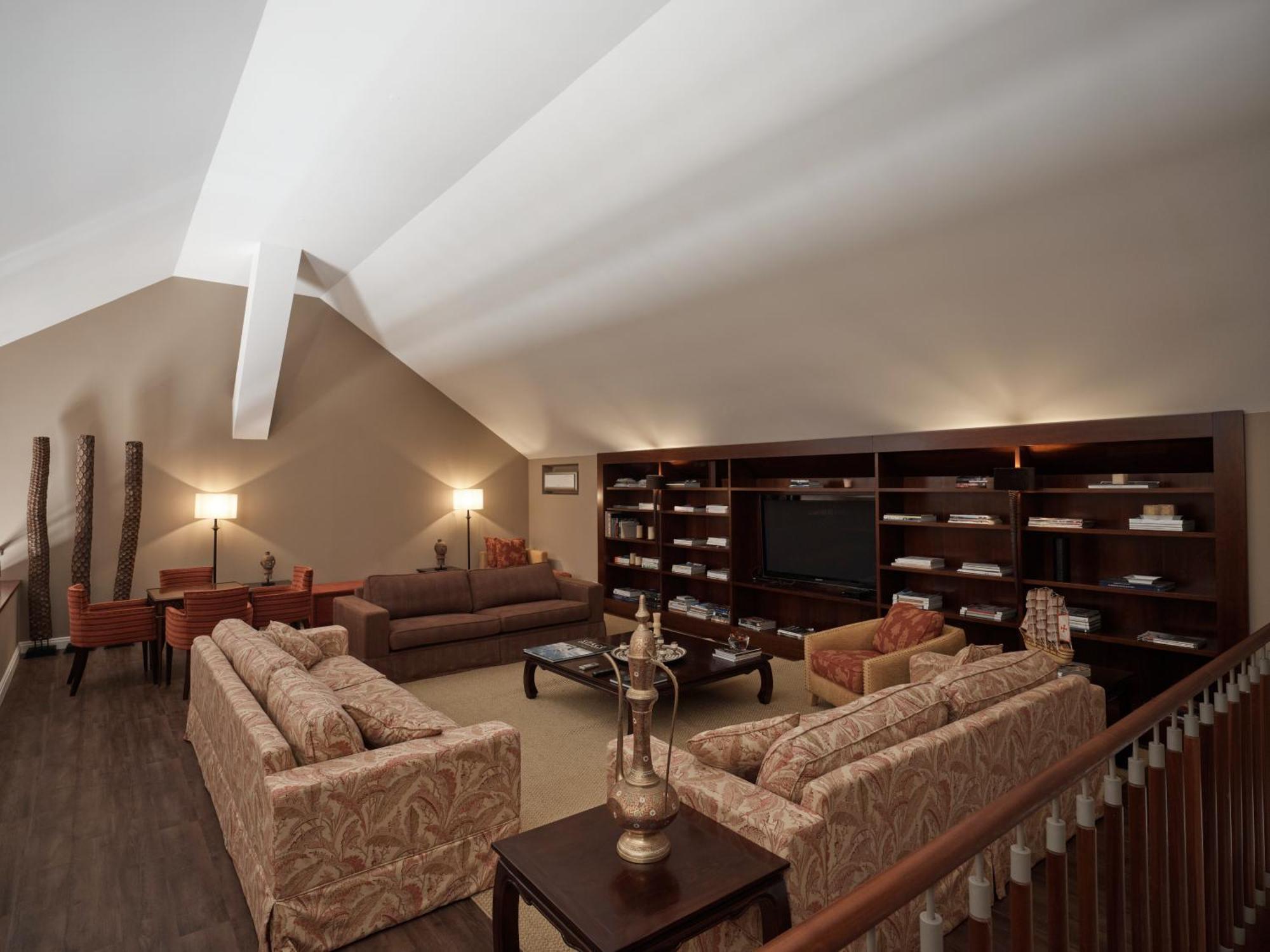 Quinta Da Carlota Bed & Breakfast ตอร์เรส เวดรัส ภายนอก รูปภาพ