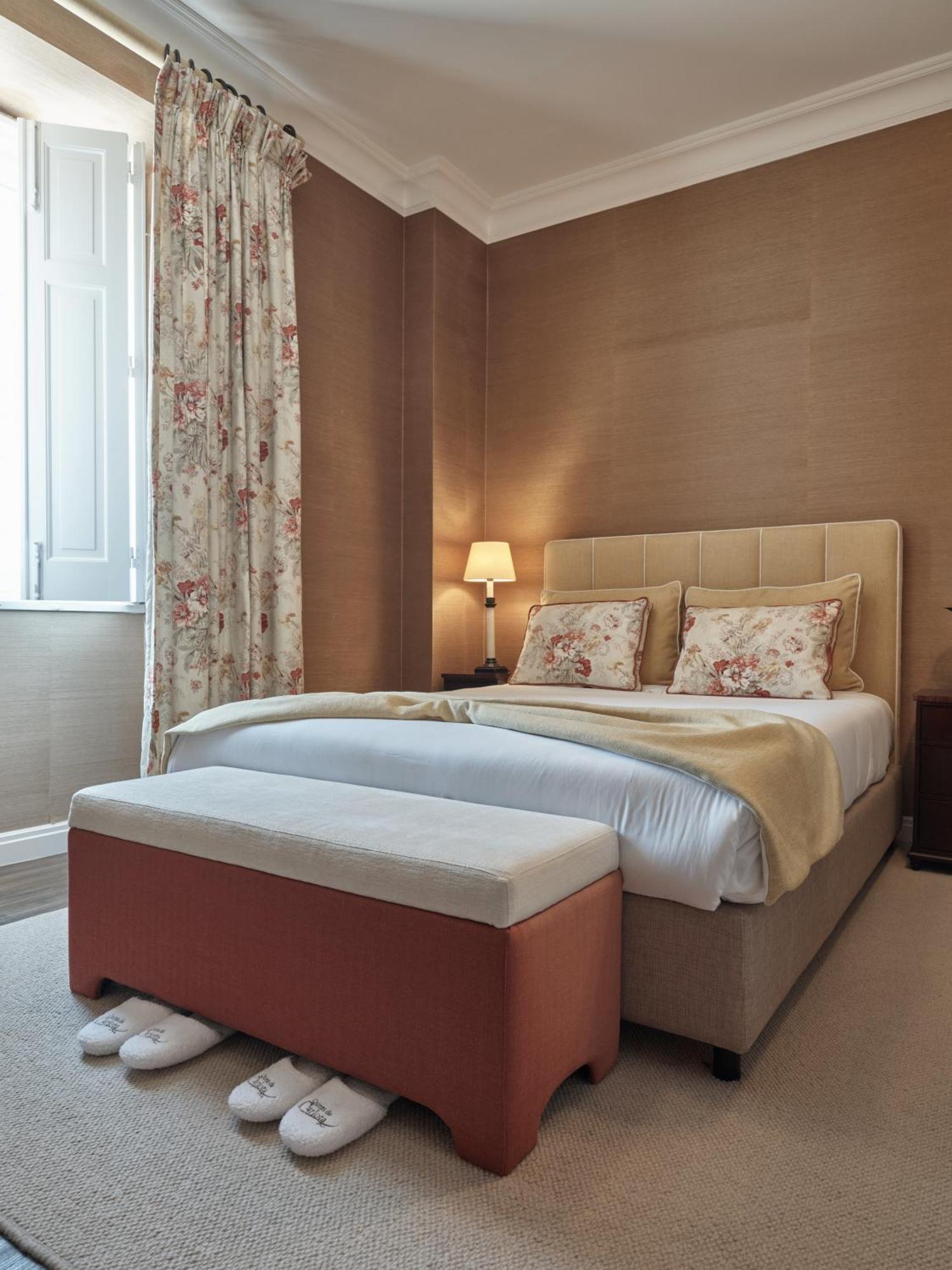Quinta Da Carlota Bed & Breakfast ตอร์เรส เวดรัส ภายนอก รูปภาพ
