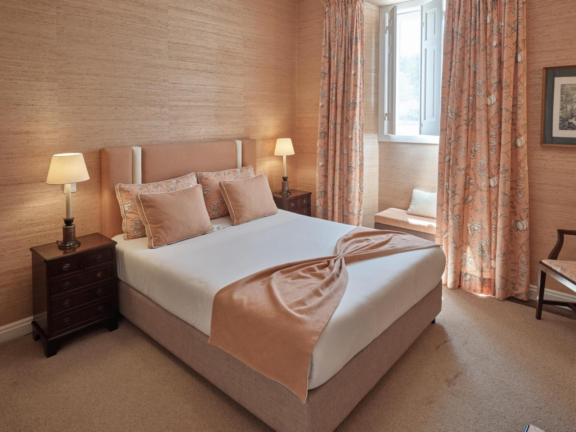 Quinta Da Carlota Bed & Breakfast ตอร์เรส เวดรัส ภายนอก รูปภาพ