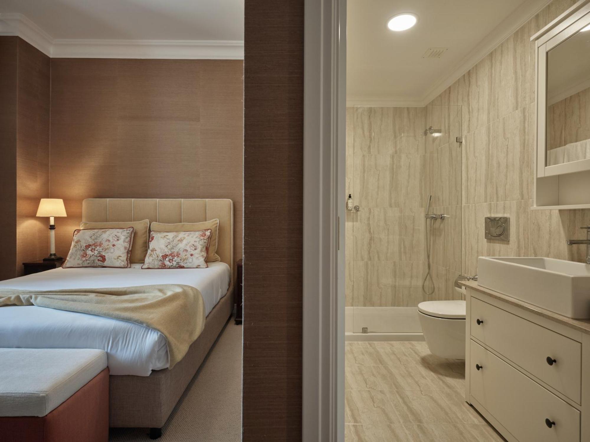 Quinta Da Carlota Bed & Breakfast ตอร์เรส เวดรัส ภายนอก รูปภาพ