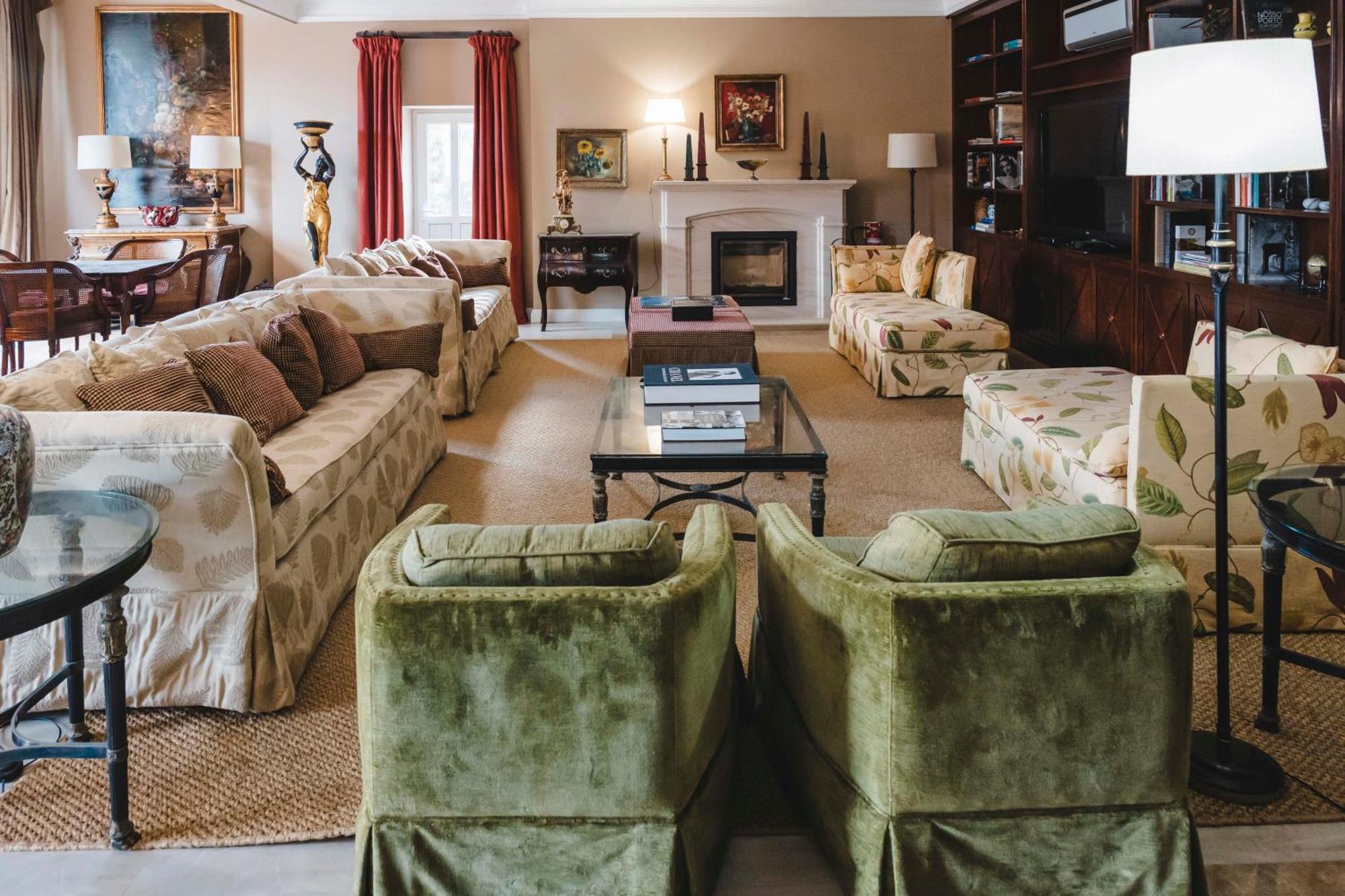 Quinta Da Carlota Bed & Breakfast ตอร์เรส เวดรัส ภายนอก รูปภาพ