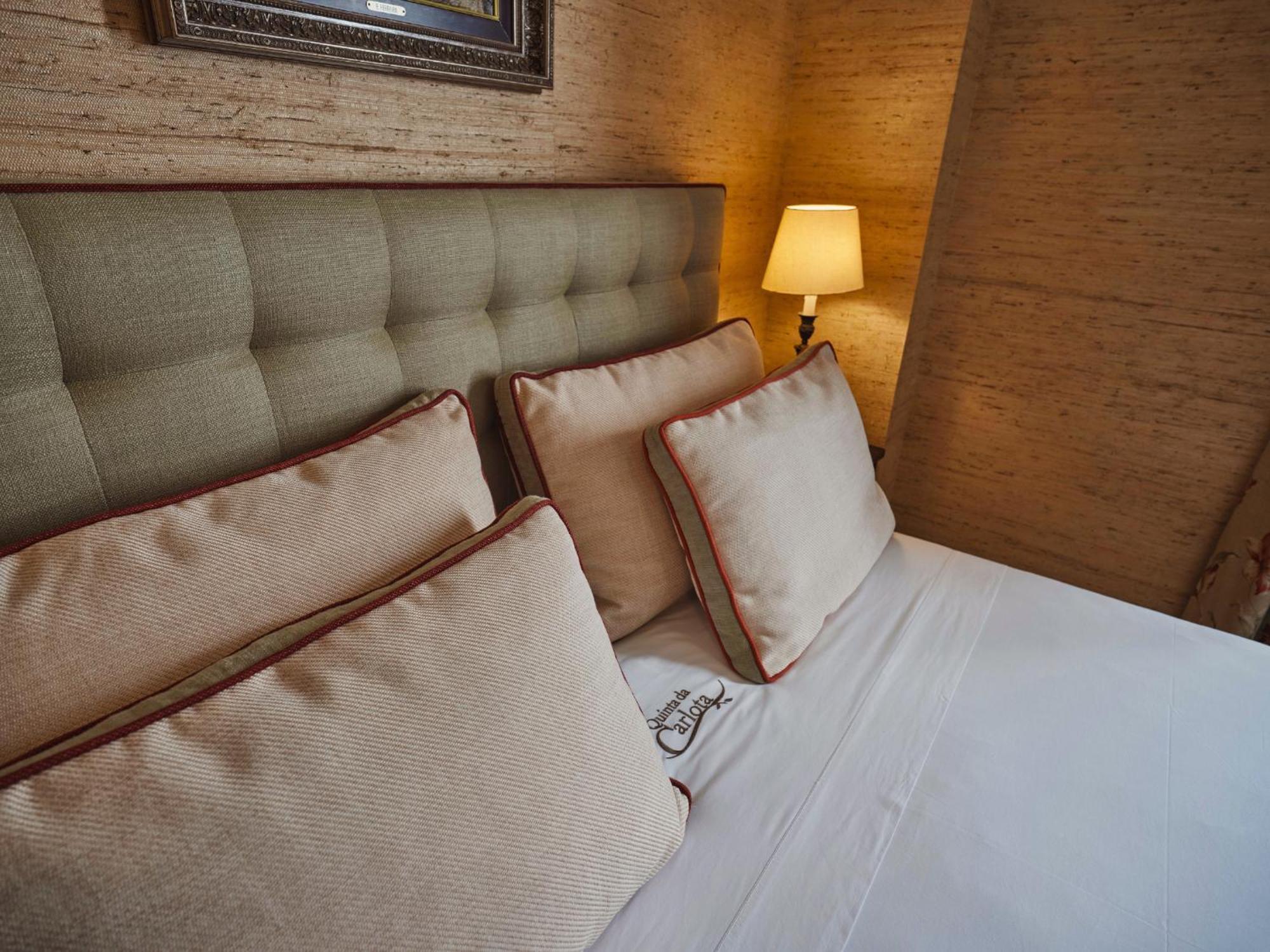 Quinta Da Carlota Bed & Breakfast ตอร์เรส เวดรัส ภายนอก รูปภาพ